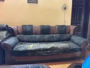 Comfortable Used Home Sofa Sets in Great Condition