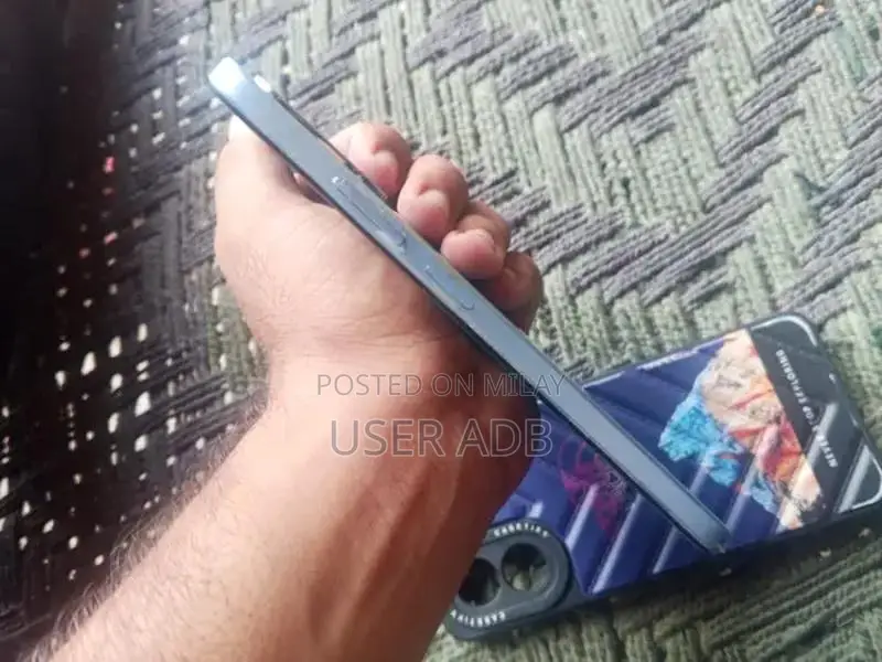 Oppo A18 Smartphone - 4GB RAM 128GB Storage Pristine Condition