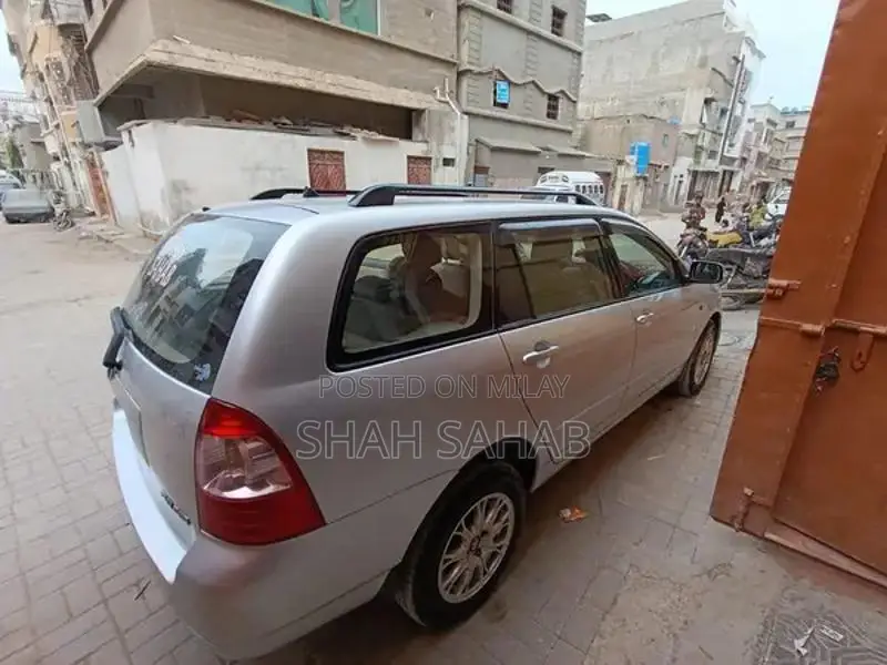 Toyota Corolla X Fielder Wagon 2006 Low Mileage