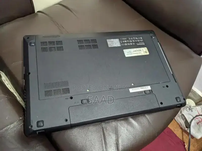 Lenovo G850 Laptop Core i5 3rd Gen Mint Condition