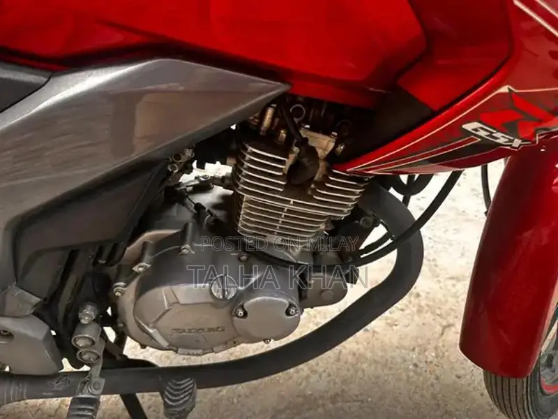 Suzuki GSX 125 Motorcycle - Well-Maintained Sport Bike