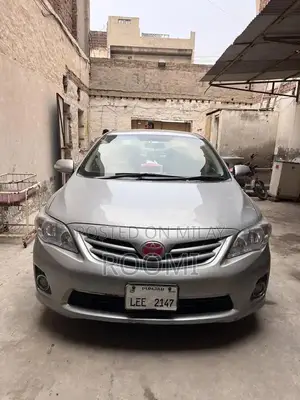 Photo - Toyota GLI Sedan Reliable Sedan with Efficient Performance