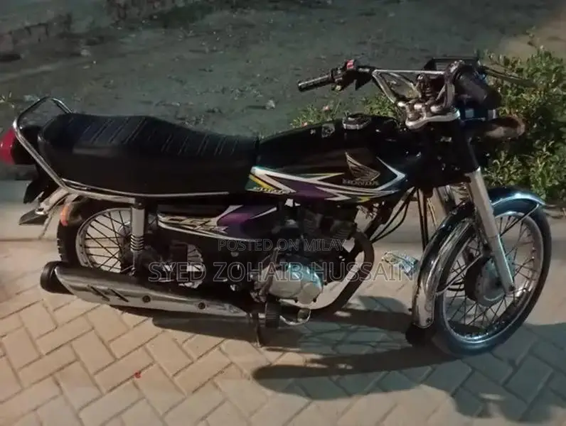 Honda CG 125 Motorcycle - Advanced 2020 Model