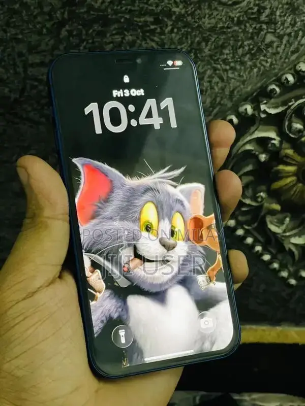 128GB Factory Unlocked Smartphone with eSIM