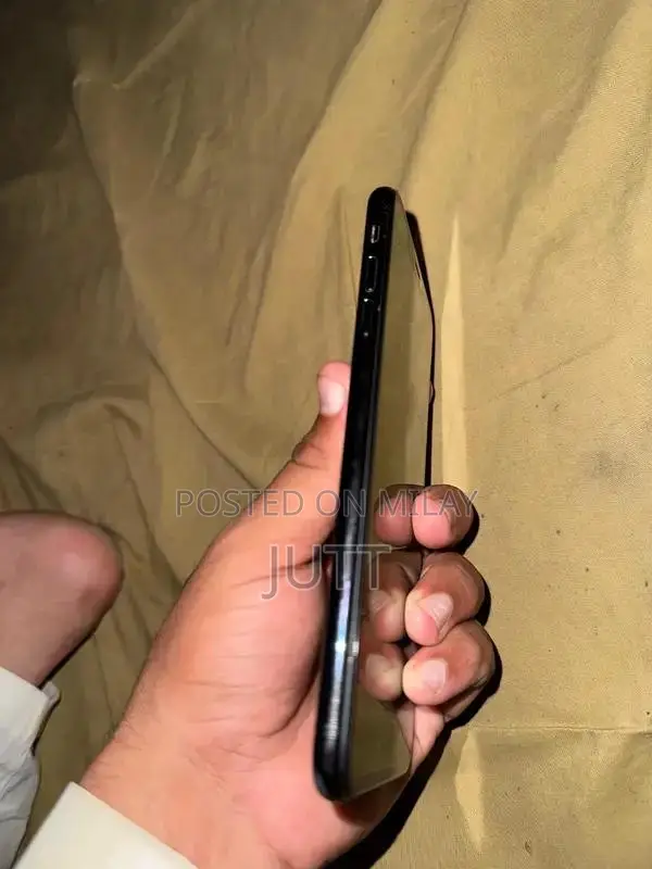 Apple iPhone XS Max 256GB Unlocked Smartphone