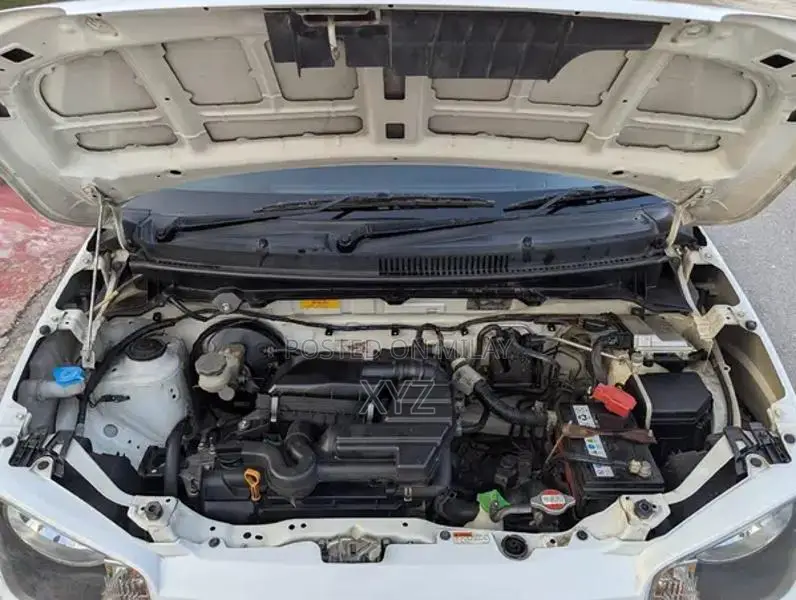 Suzuki Alto VXR Compact Hatchback