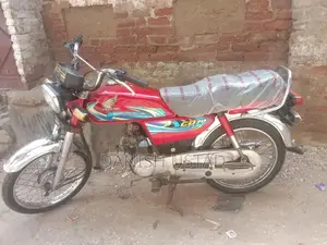 Honda CD Motorcycle - Classic Two-Wheeler in Excellent Condition