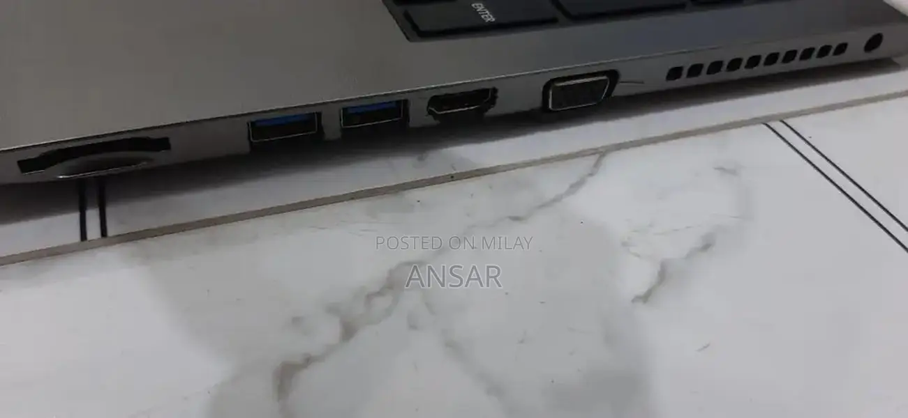 Toshiba Laptop i5 6th Gen 8GB RAM 128GB NVMe 15.6" Screen