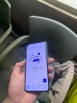 Google Pixel 5 Flagship Smartphone with High-Performance Camera