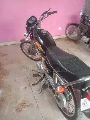 Honda 125cc Motorcycle, 2020-2021 Model, Excellent Condition