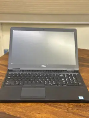 Dell Latitude 5590 Business Laptop - Intel Core i5, 8GB RAM, 256GB SSD