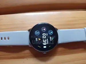 Luna Smart Wrist Watch with HD Display and Health Tracking