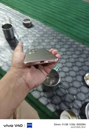 Vivo Smartphone with Glass Display and Full Box