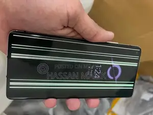 OnePlus 8 Smartphone with Dual SIM and Display Fingerprint