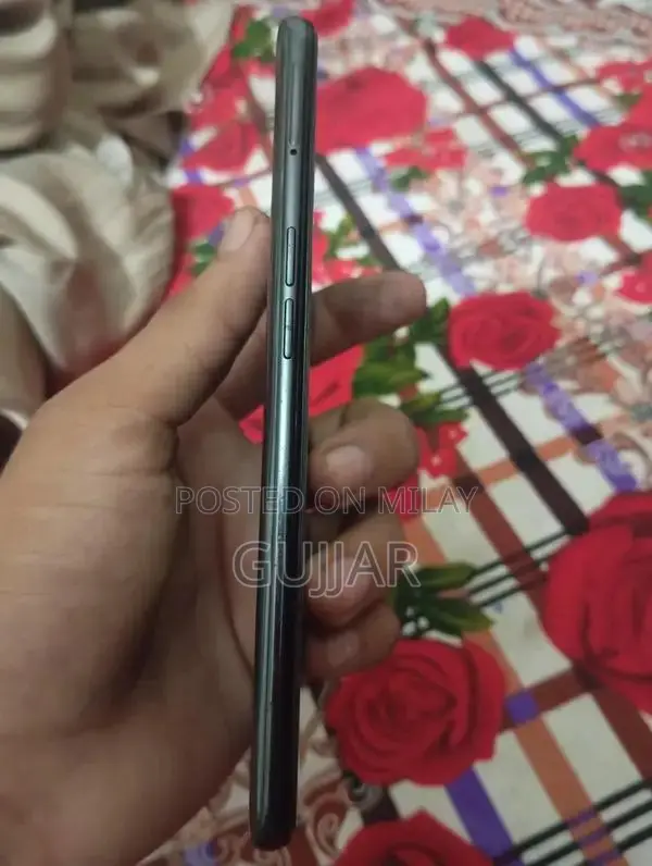 Reno 5 Smartphone with Front Fingerprint Sensor