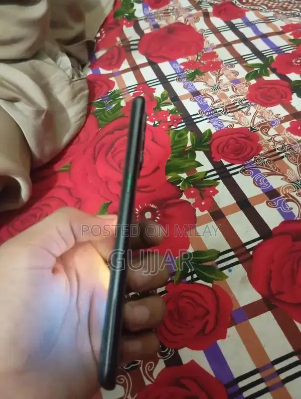 Reno 5 Smartphone with Front Fingerprint Sensor