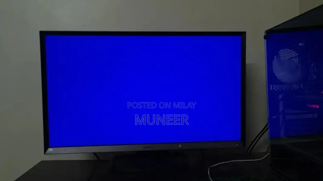 32" Samsung WQHD LED Monitor - High Color Accuracy Professional Displa