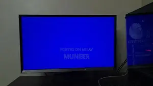 Photo - 32" Samsung WQHD LED Monitor - High Color Accuracy Professional Displa