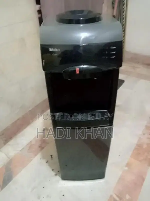 Compact Water Dispenser in Good Condition
