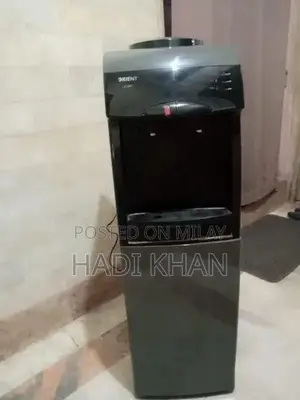 Compact Water Dispenser in Good Condition