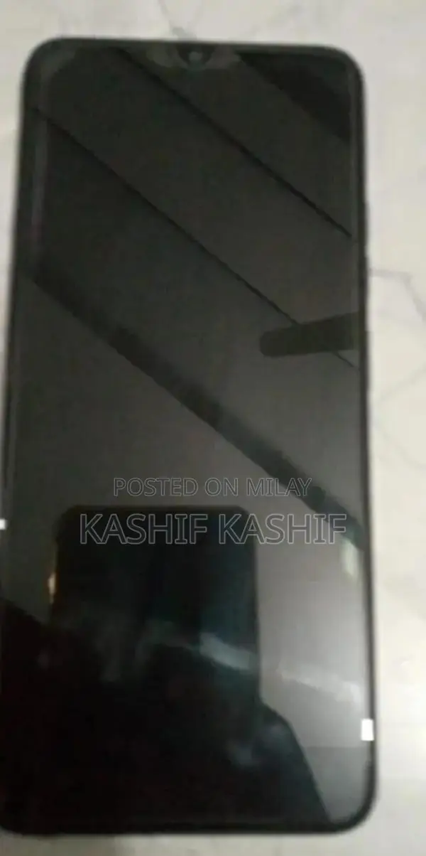 Compact Mobile Device with 2GB RAM and 64GB Storage