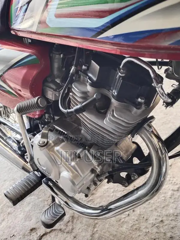 Honda 125cc Motorcycle - Well-Maintained Condition