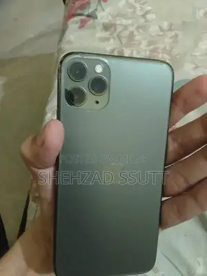 High-Performance Mobile Device with Advanced Features