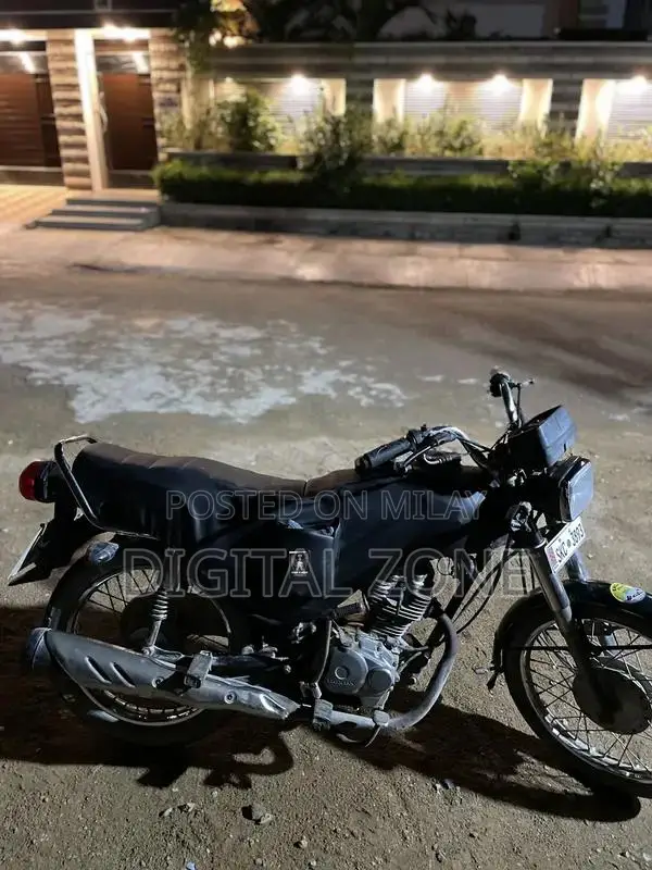Honda GG 125 Motorcycle Single Cylinder Engine