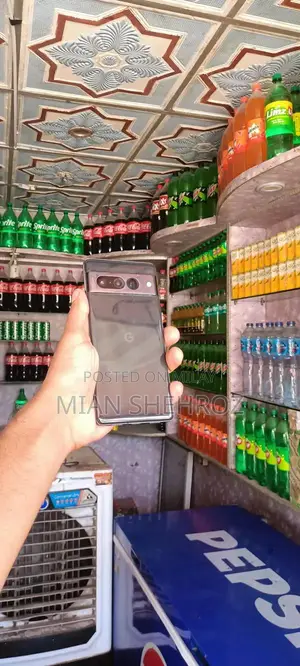 Google Pixel 7 Pro Smartphone with Display Issue