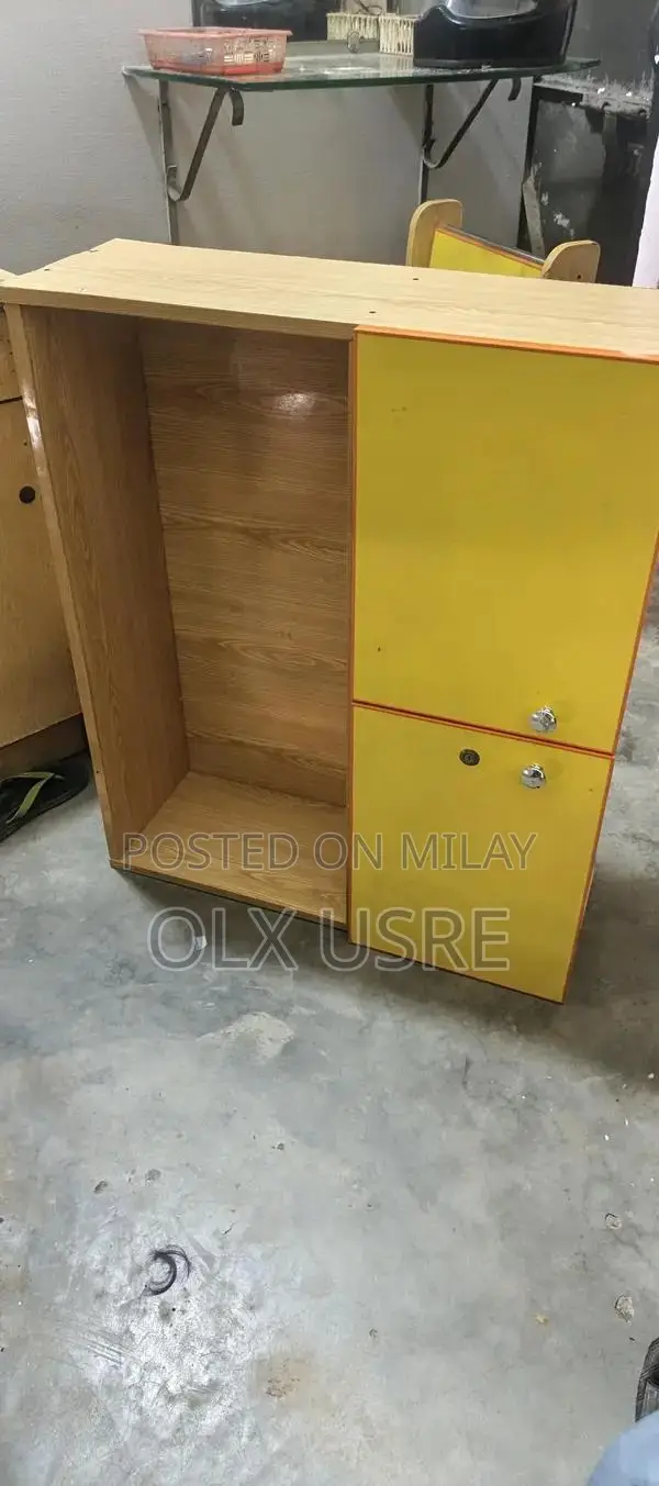 Modern Chair for School or Home Use