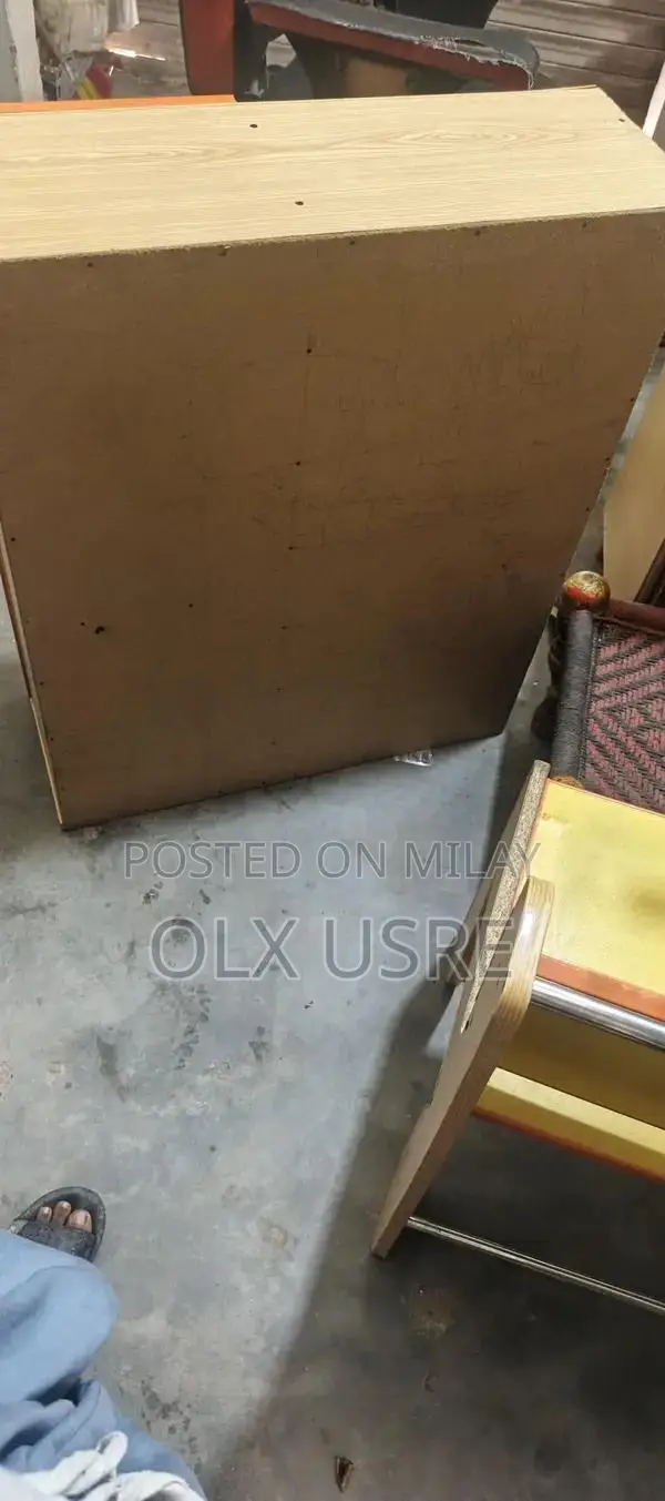 Modern Chair for School or Home Use