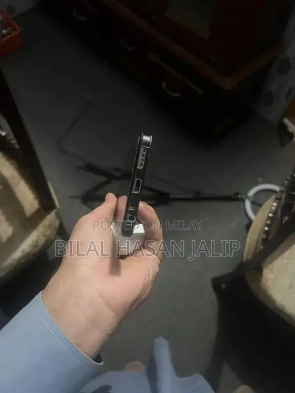 Infinix Hot 40 i Smartphone - 8GB RAM Dual Expansion, 128GB Storage