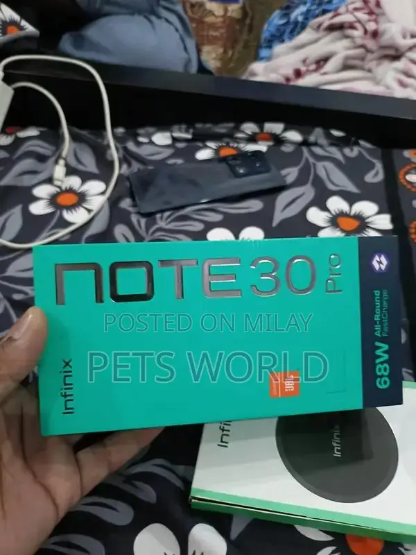 Infinix Note 30 Pro Smartphone - 8GB RAM, 256GB Storage