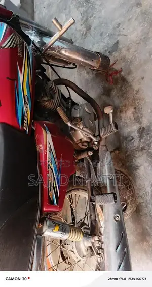 Honda CG 125cc 2018 Motorcycle Single Cylinder Bike