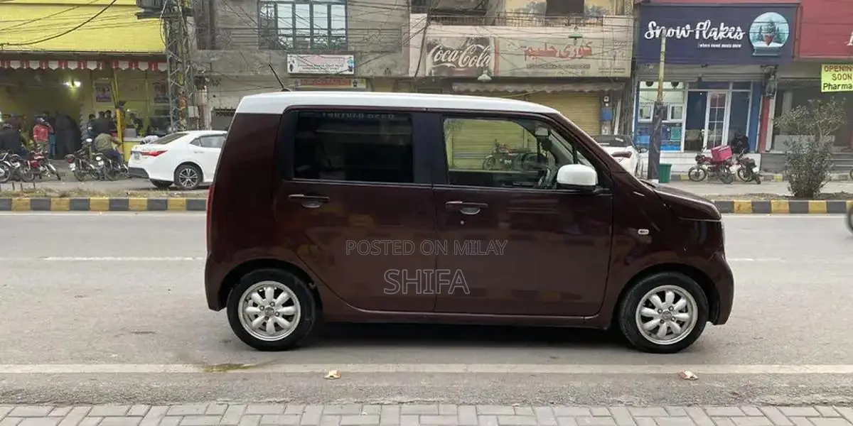 Honda N-WGN Compact City Car - Low Mileage, Well-Maintained