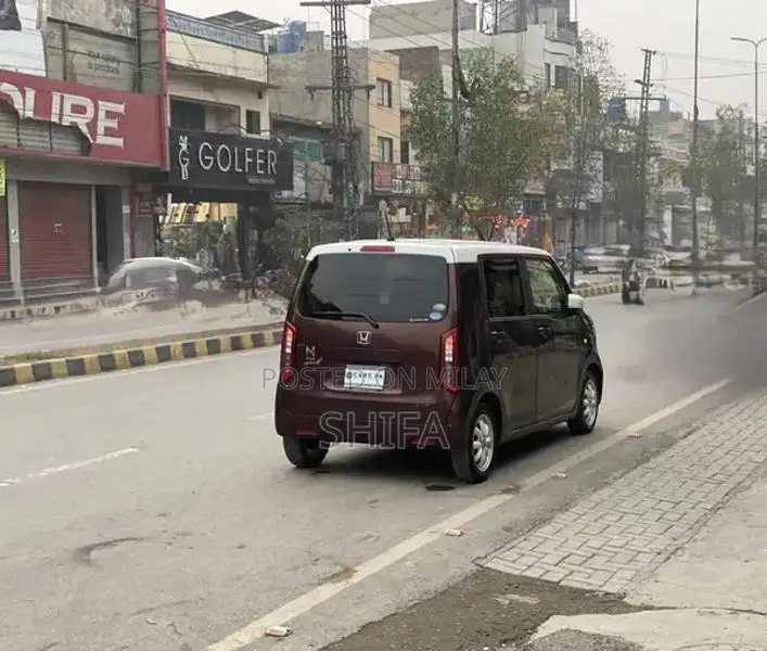 Honda N-WGN Compact City Car - Low Mileage, Well-Maintained