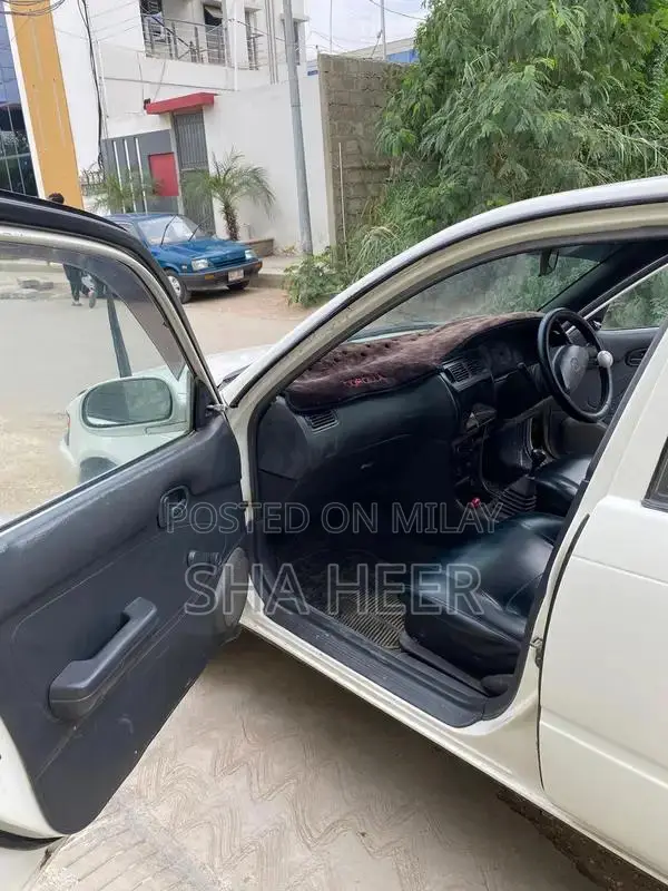 1998 Toyota Corolla 1.3L Manual - Mint Condition, Low Mileage, New Tir