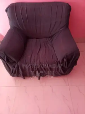 Photo - Large Sofa Set in Good Condition