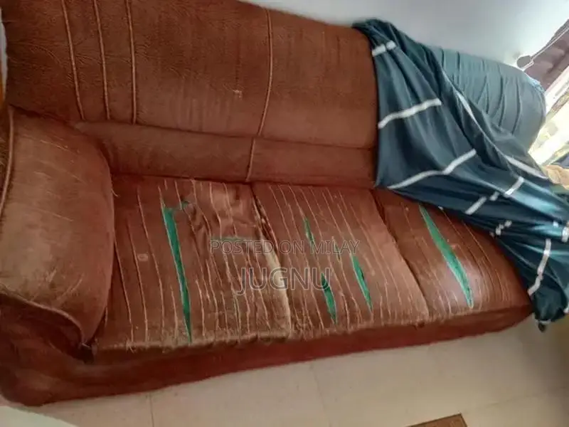 Large Sofa Set in Good Condition