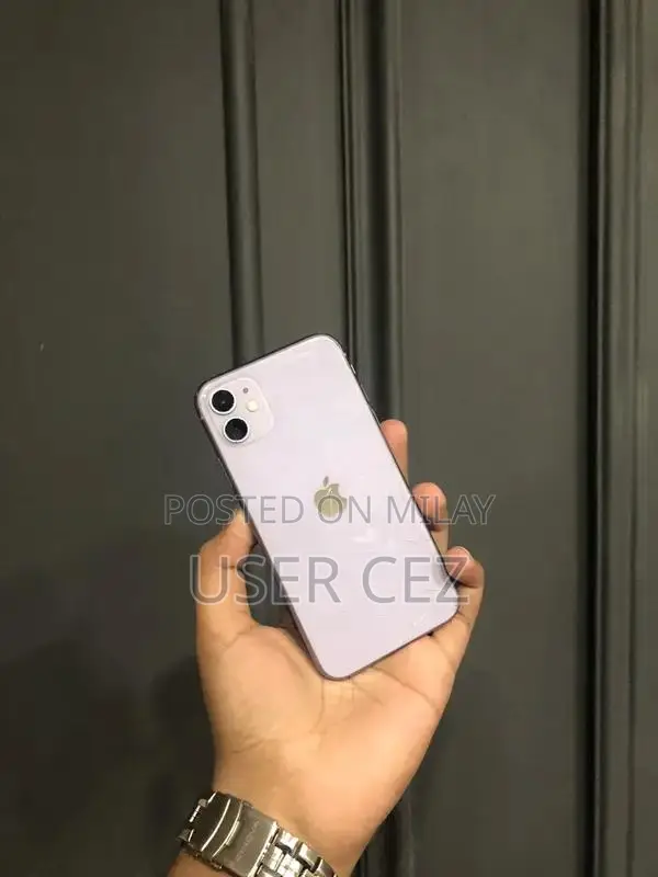 Apple iPhone 11 128GB Factory Unlocked Smartphone