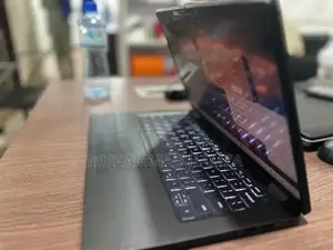 Dell 7410 Touch Laptop - 10th Gen Intel i7 with Touchscreen