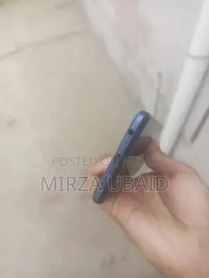 Tecno Coman 18T Smartphone - 4GB RAM 128GB Storage