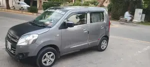 Wagnor 16/17 VXL Compact Crossover SUV