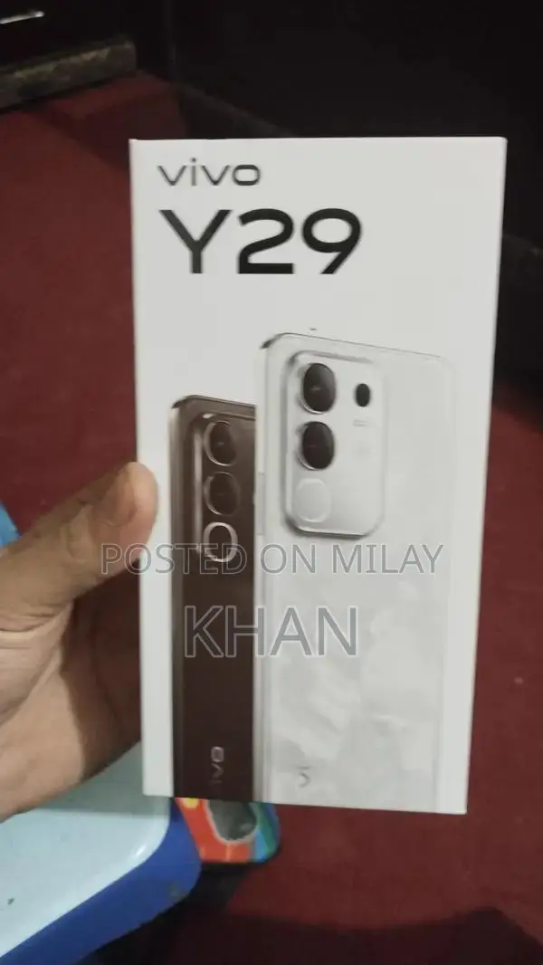 10-Day Used Smartphone with 128GB Storage