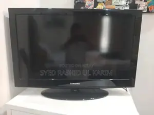 Samsung 28-Inch LCD Display Monitor - Vintage Condition