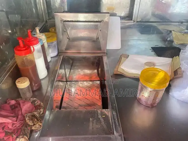 Commercial Food Counter with Fryer - 16L Automatic Stainless Steel Sys