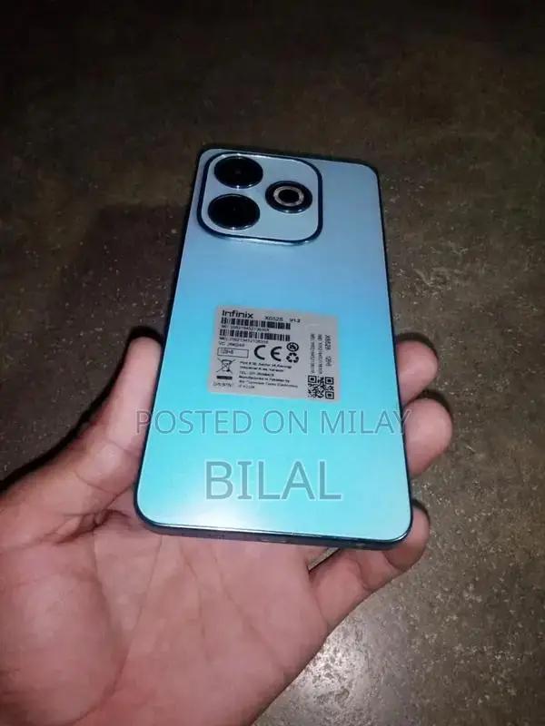 Compact Mobile Device with Basic Functionality