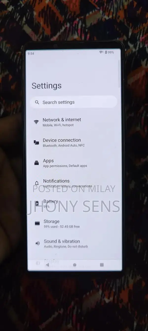 Professional Cinematic Smartphone with Gaming Performance