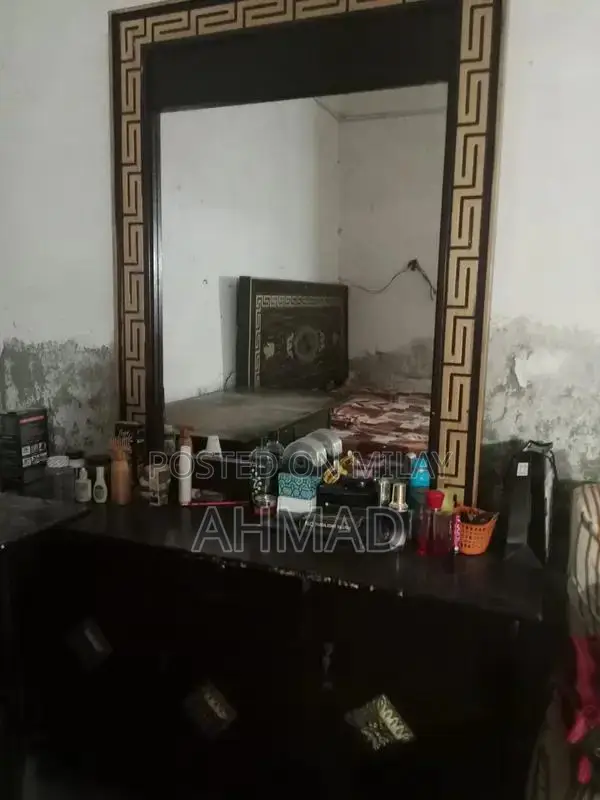 Complete Full Bed Set with Multiple Furniture Components