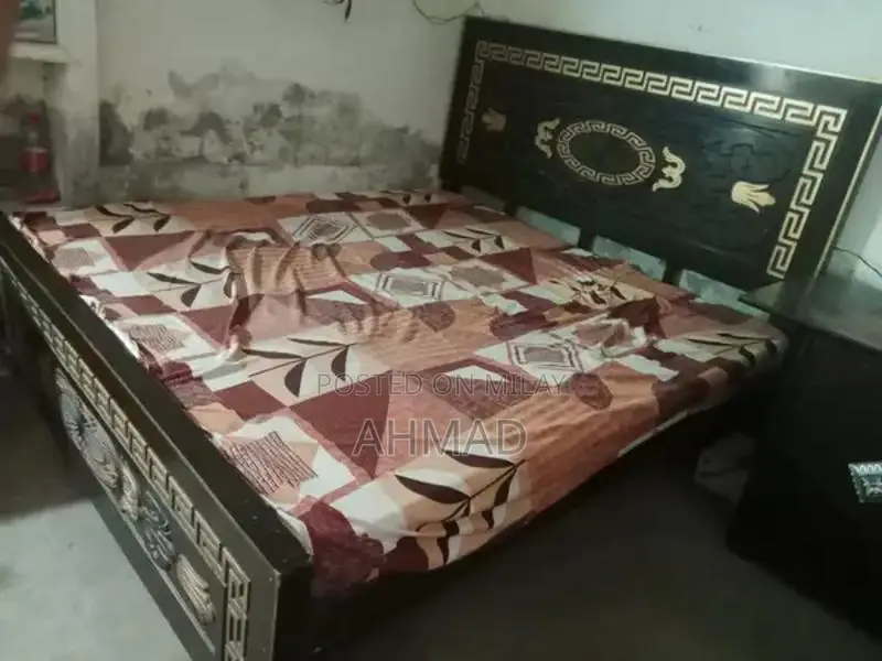 Complete Full Bed Set with Multiple Furniture Components